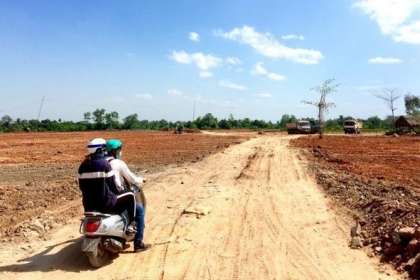 'Có 1 tỷ đồng nên đầu tư căn hộ chung cư nội đô hay đất ven thành phố?' và đây là lời khuyên của giám đốc CBRE Việt Nam