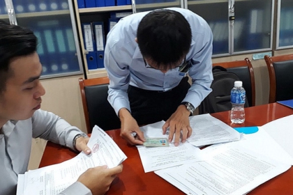 Lãi suất vay mua nhà ngày càng cao, gây áp lực cho người trả nợ