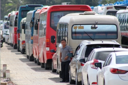Hải Phòng cấm ôtô trên 29 chỗ ra đảo Cát Bà cuối tuần