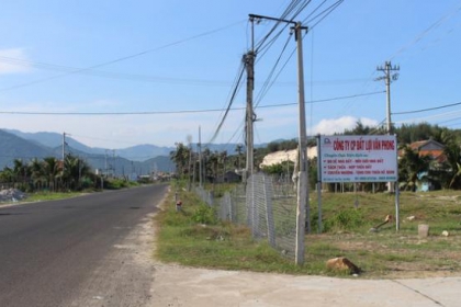 Lệnh ngừng giao dịch đất tại Vân Phong được hủy bỏ