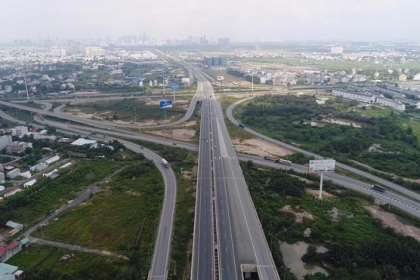 Doanh nghiệp địa ốc tung hàng đón sóng cuối năm