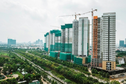 Bỏ phố về quê sau cơn sốt đất vùng ven TP.HCM