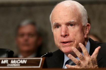 Thượng nghị sĩ John McCain sở hữu khối tài sản 200 triệu USD