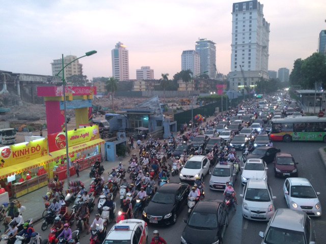 ha-noi-xay-nhieu-khach-san-trung-tam-thuong-mai-tren-dat-sieu-vang-_5