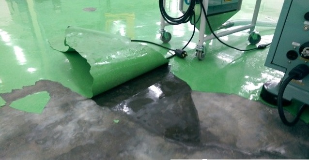 cac_su_co_thuong_gap_khi_thi_cong_son_epoxy_1