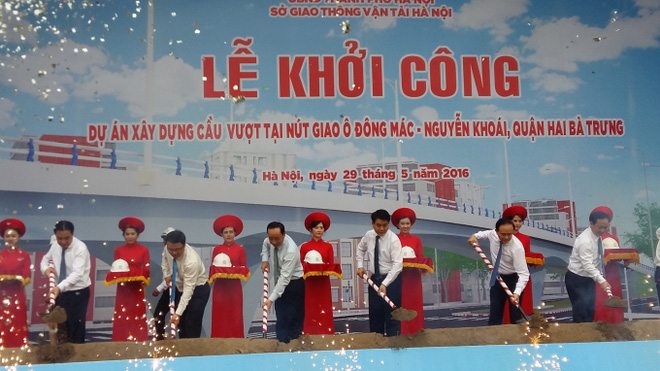 ha-noi-khanh-thanh-cau-vuot-nut-giao-o-dong-mac-nguyen-khoai