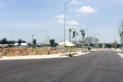 Giá đất khu Đông Tp.HCM tăng mạnh, lao động trẻ đổ về vùng ven mua nhà