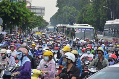 Kẹt xe, đất tuyến phố chính vào Tân Sơn Nhất vẫn gần 200 triệu đồng mỗi m2