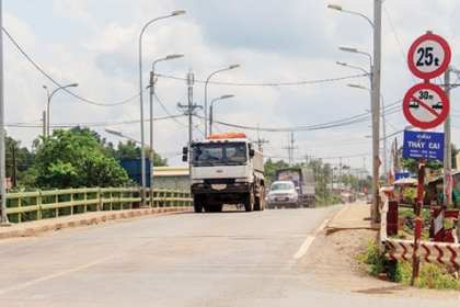 Tp.HCM: Bất động sản khu công nghiệp bị kìm kẹp vì hạ tầng